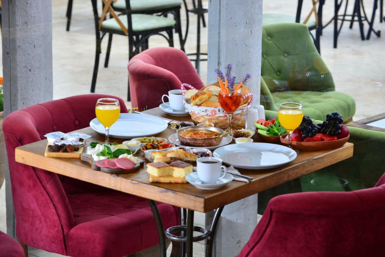 גורמה Caftan Cave Suites מראה חיצוני תמונה